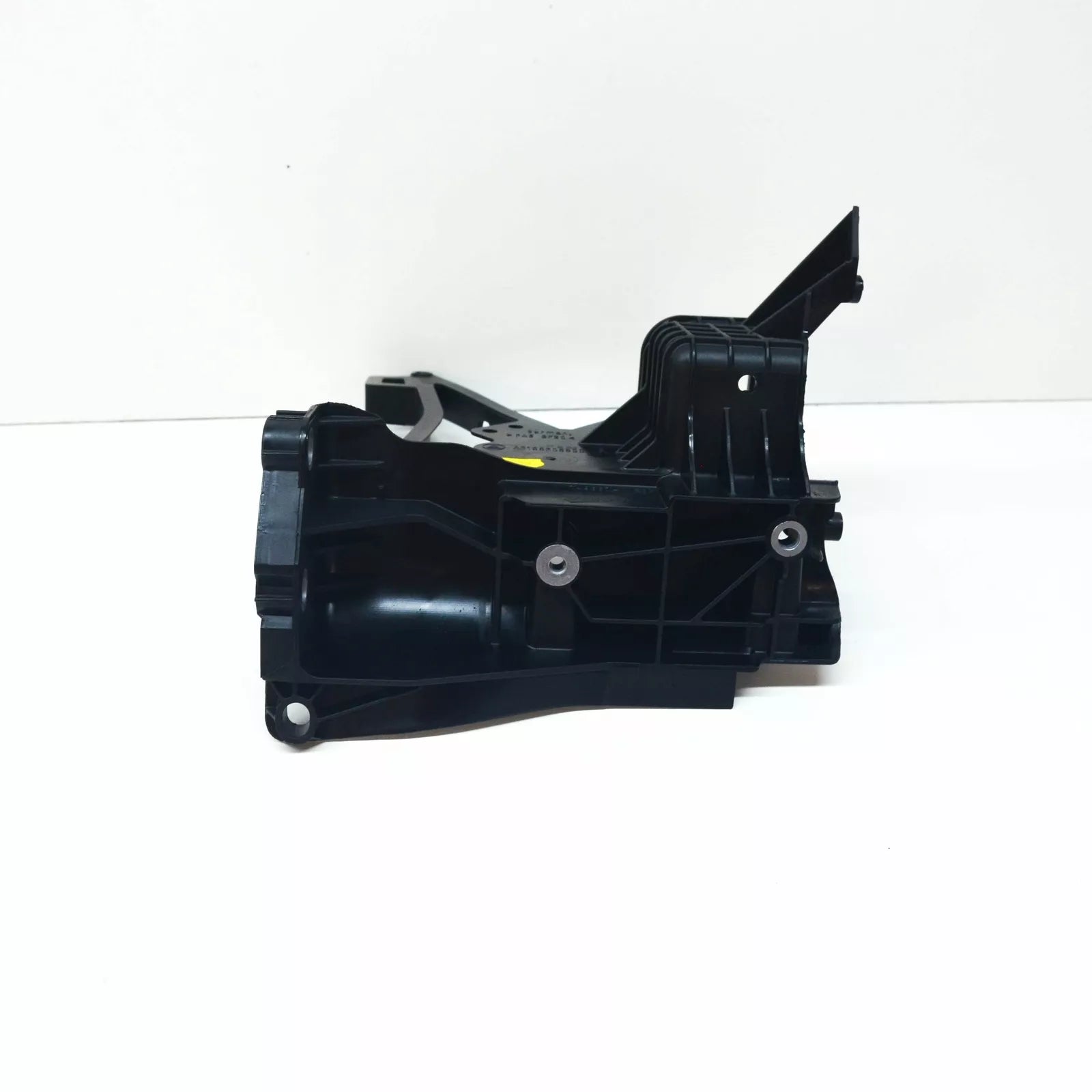 NEW MB E W213 FRONT RIGHT RADIATOR SLAM PANEL HOLDER A2136206500 ORIGINAL