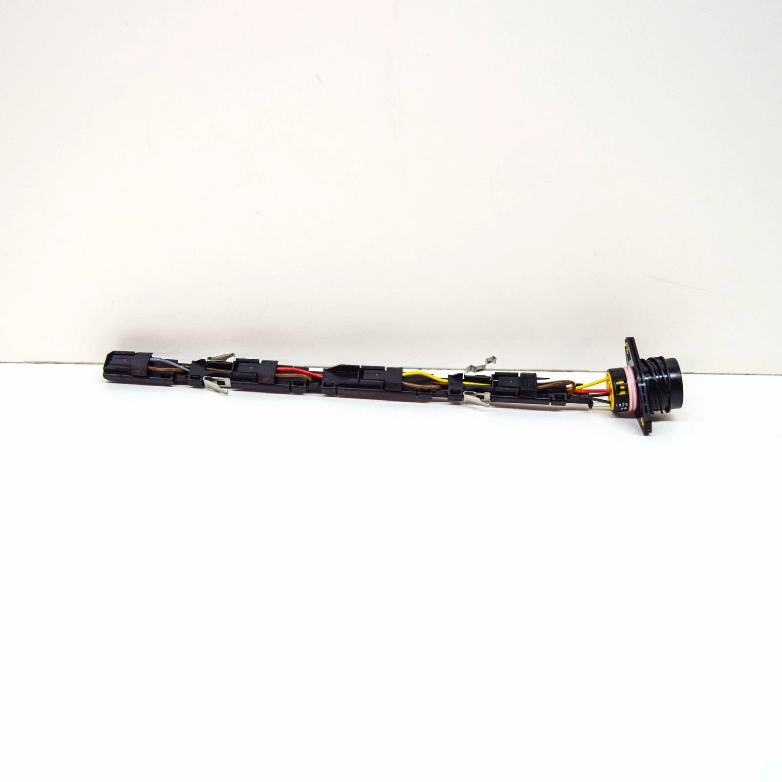 NEW AUDI A3 8P INJECTOR ADAPTER CABLE LOOM 038971600