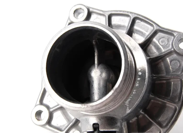 NEW BMW 5 E39 THERMOSTAT HOUSING ASSEMBLY 11531437526 1437526 ORIGINAL