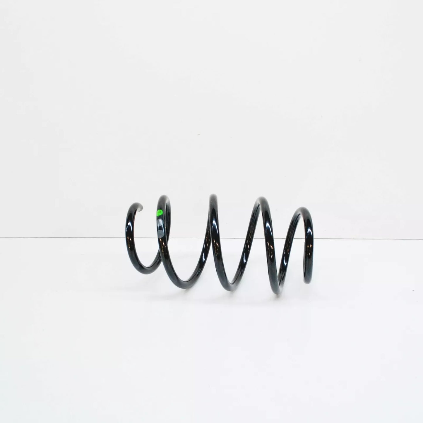 NEW MERCEDES-BENZ C W204 FRONT COIL SPRING A2043214204 ORIGINAL