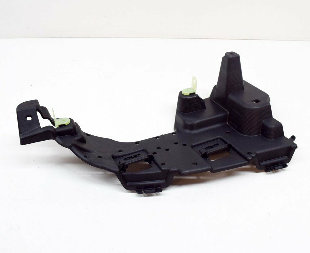 NEW MERCEDES-BENZ C W205 REAR RIGHT TAILPIPE TRIM HOLDER A2058855603 ORIGINAL