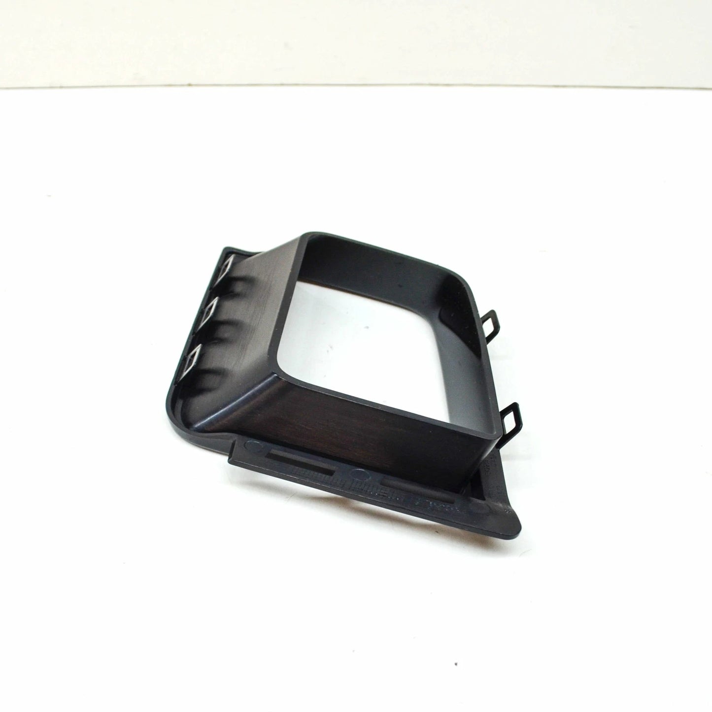 NEW BMW 7 G11 G12 M FRONT LEFT AIR BRAKE TRIM DUCT 51118076413 ORIGINAL