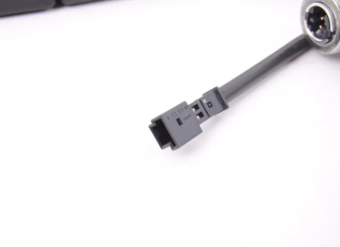 NEW BMW X6 E71, E72 FRONT RIGHT SEAT BUCKLE 72117295964 7295964 ORIGINAL