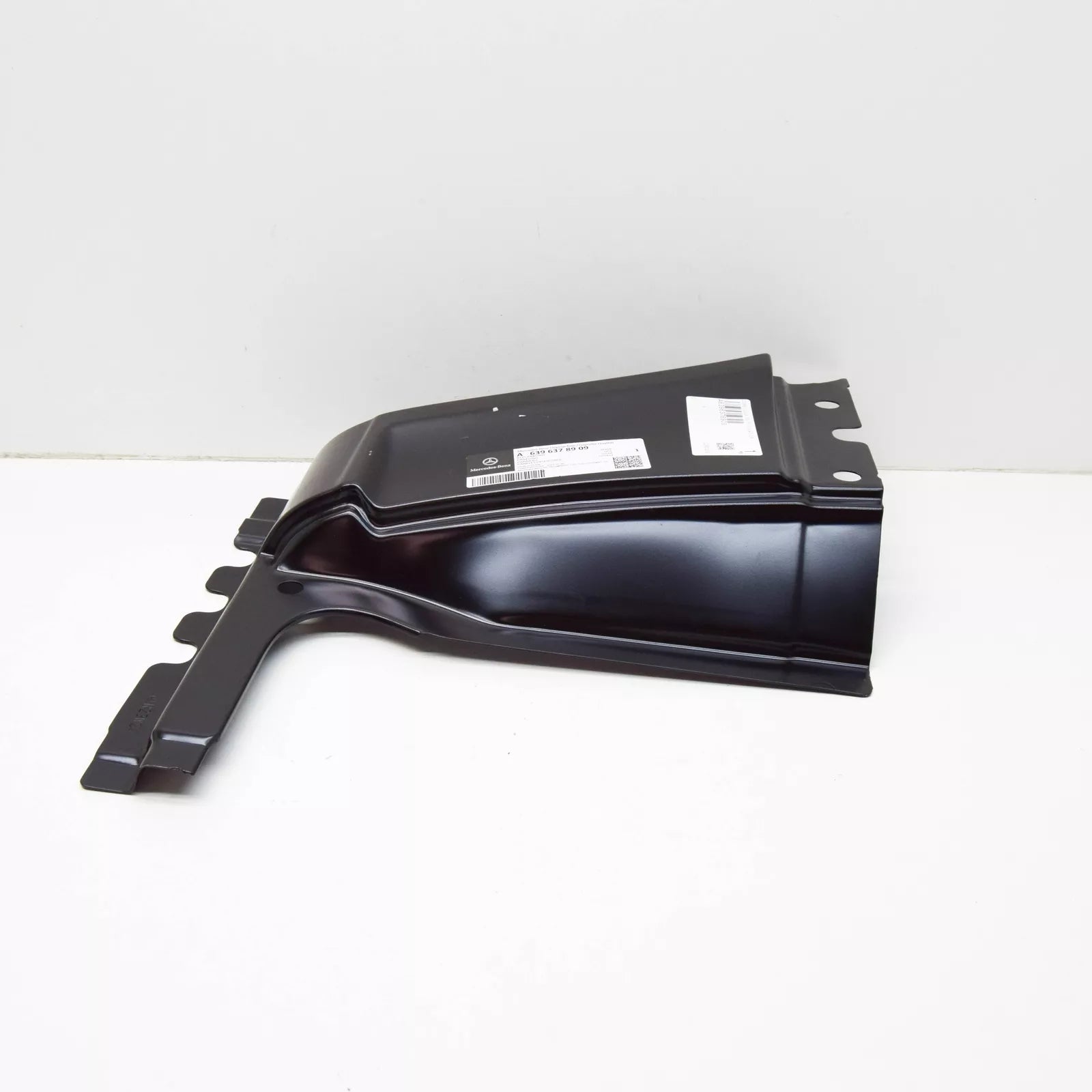 NEW MB VITO W639 REAR RIGHT ROCKER PANELLING A6396378909 ORIGINAL