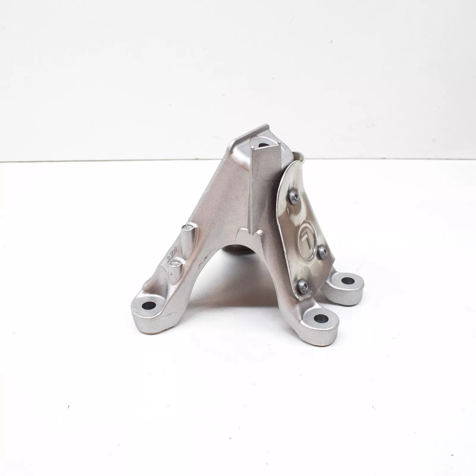 NEW BMW 5 G30 RIGHT ENGINE SUPPORTING BRACKET 6870760 22116870760 ORIGINAL