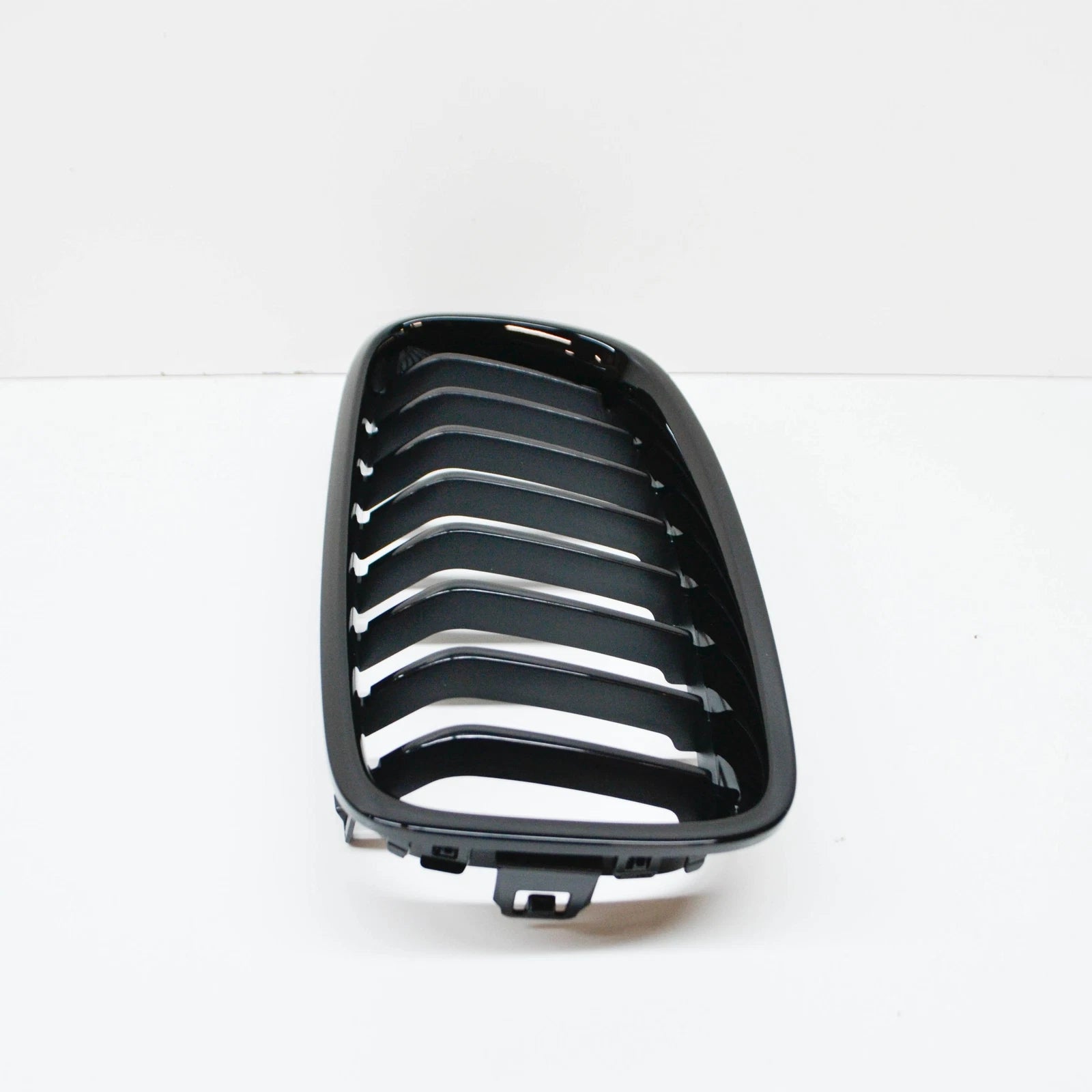 NEW BMW 3 F30 FRONT LEFT KIDNEY SPORT EDITION GRILLE 51117464493 7464493