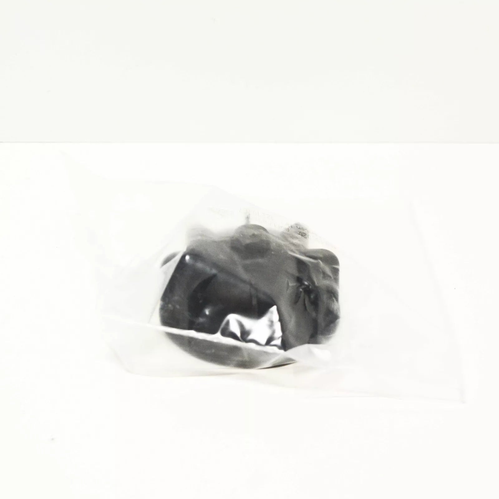 NEW MERCEDES BENZ CLS C218 WHEEL SPANNER A0005810000