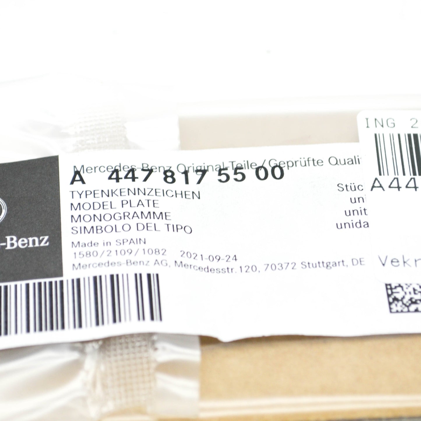 NEW MERCEDES-BENZ VITO TOURER W447 REAR BOOTLID BADGE A4478175500 ORIGINAL