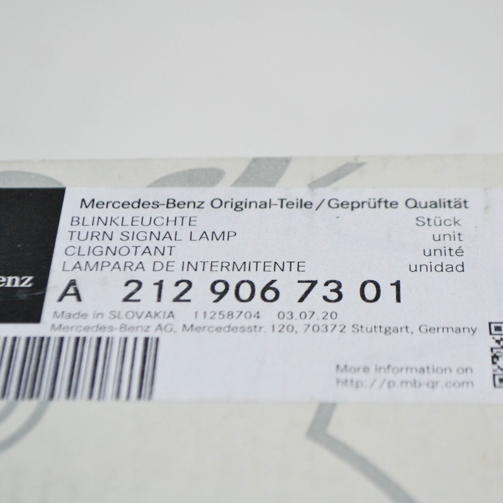 NEW MB CLA X156 FRONT RIGHT DOOR MIRROR TURN SIGNAL A2129067301 ORIGINAL