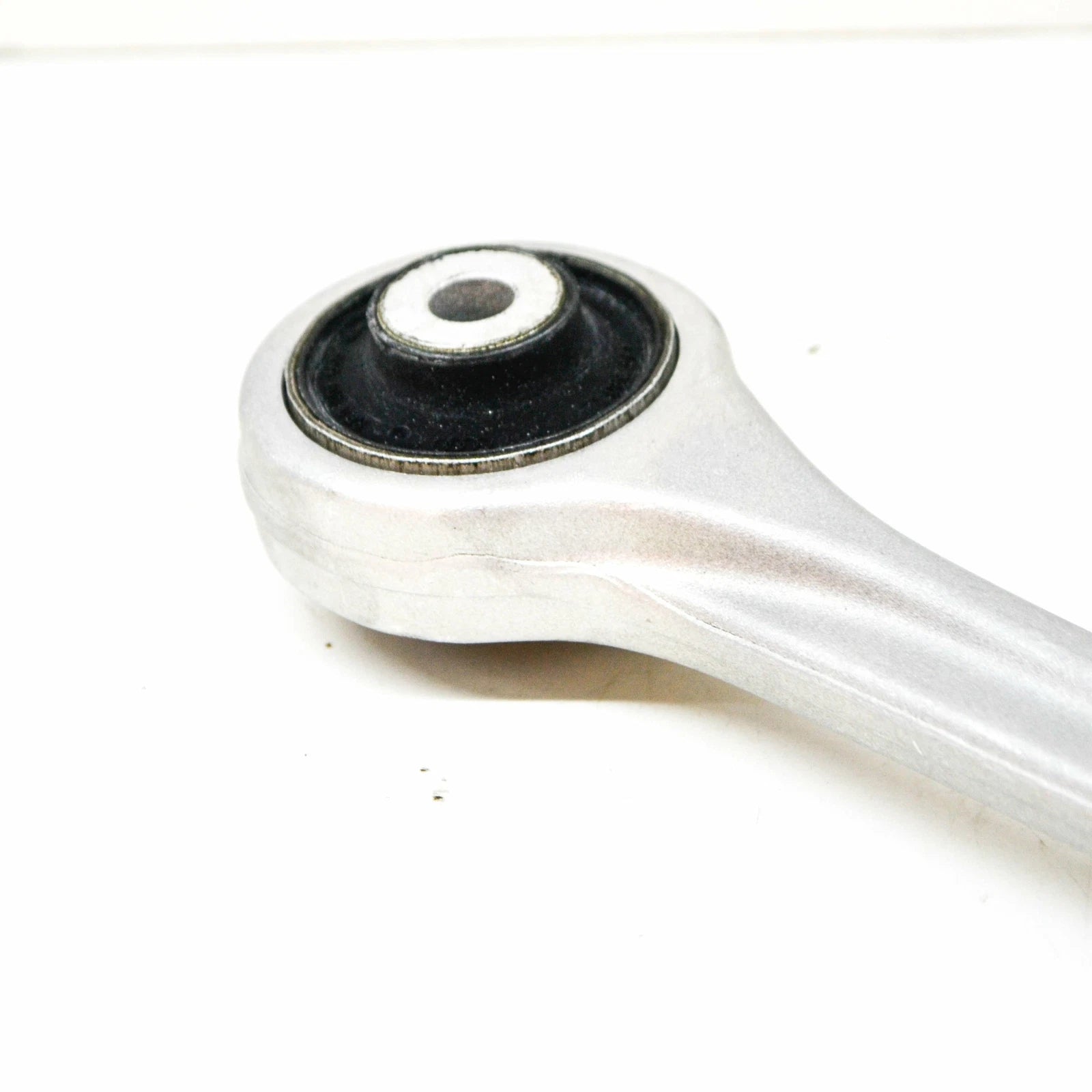 NEW AUDI Q5 8R FRONT RIGHT UPPER CONTROL ARM WISHBONE 8K0407506P ORIGINAL