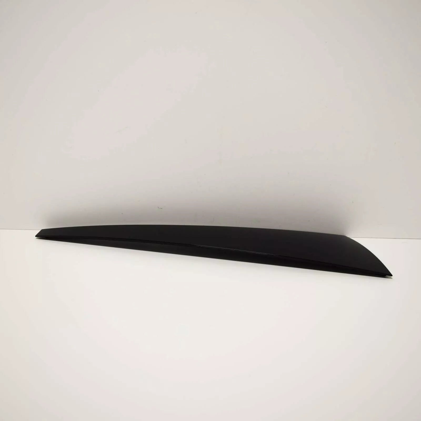 NEW MERCEDES-BENZ SLK R171 REAR RIGHT C-PILLAR MOLDING TRIM A1717950255