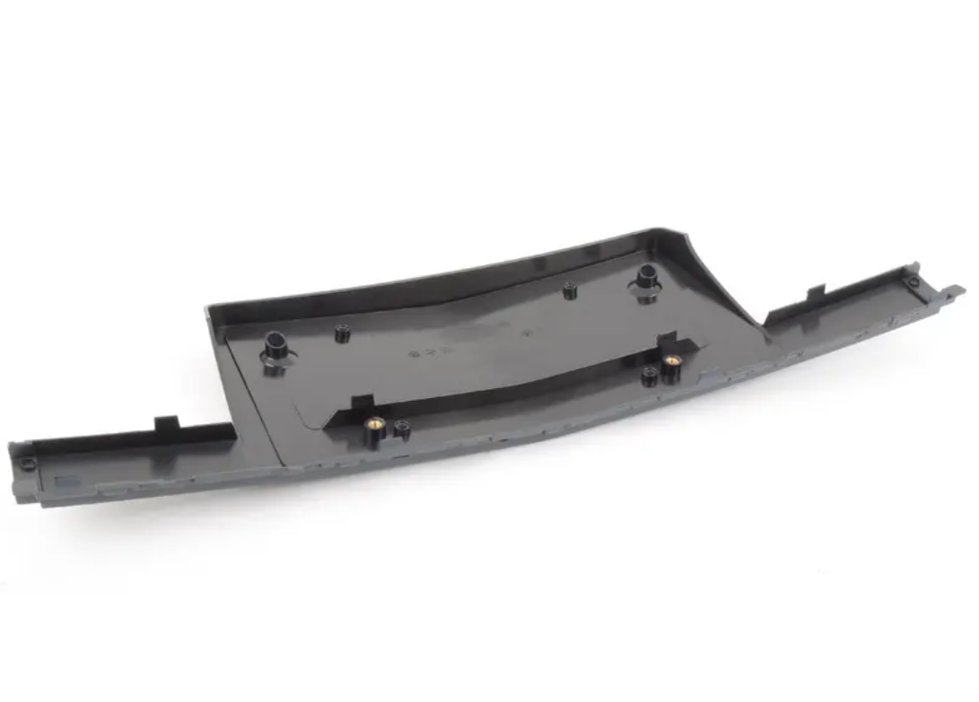 new bmw 7 e65, e66 front bumper licence plate base 51117142202 7142202 original