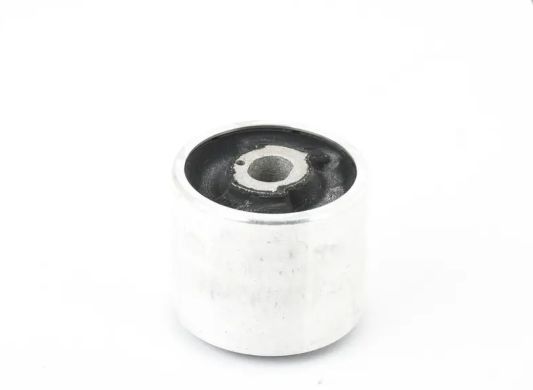 new bmw 2 coupe f22, f87 rear differential bushing 7852495 33177852495 original