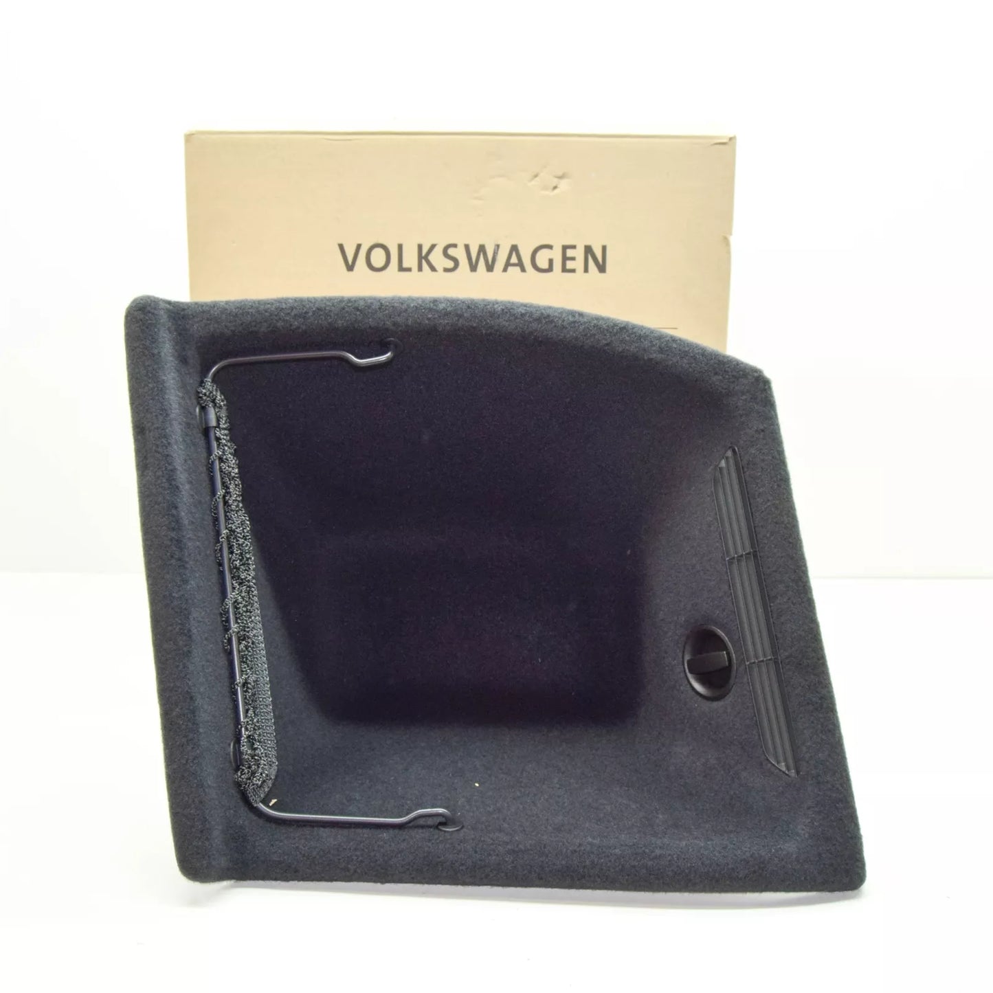 NEW AUDI A4 B9 LEFT SIDE TRUNK COVER TRIM 8W9863991AKTH ORIGINAL