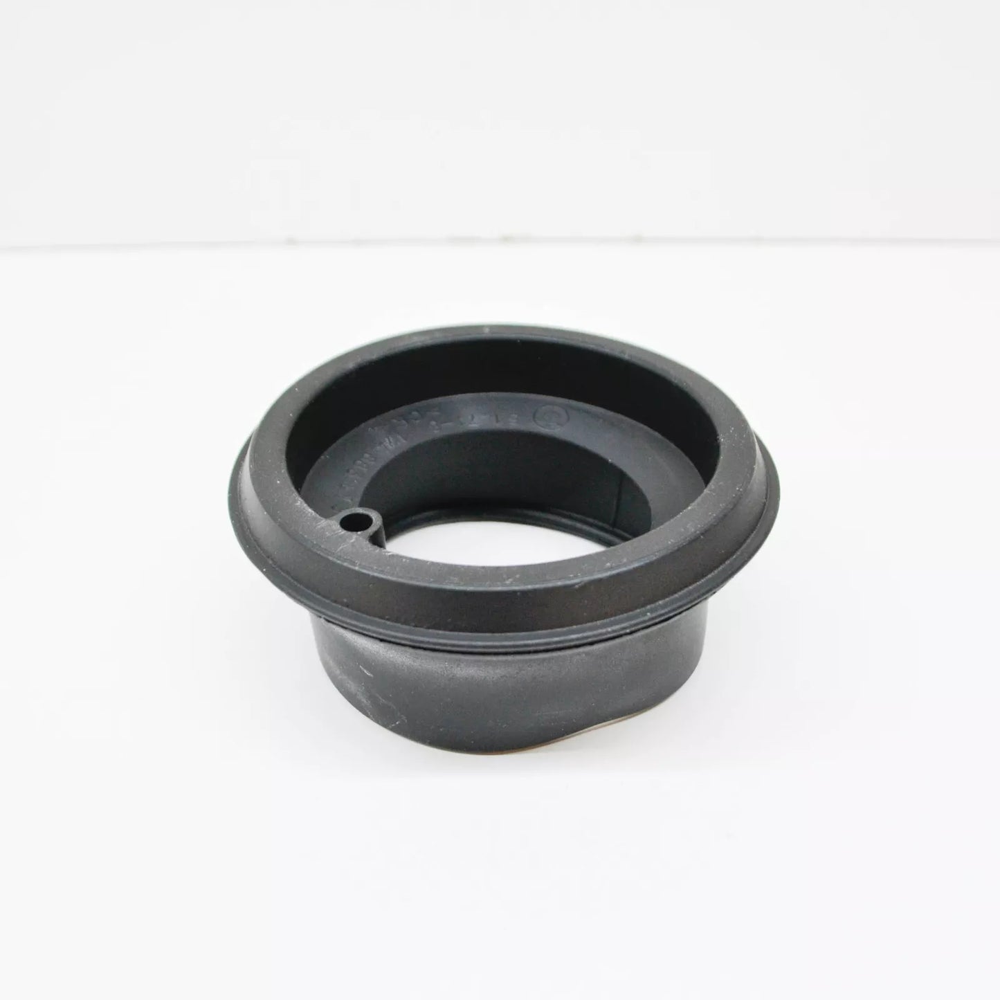 NEW BMW 5 E39 FILLER TUBE GASKET 51718174883 8174883 ORIGINAL