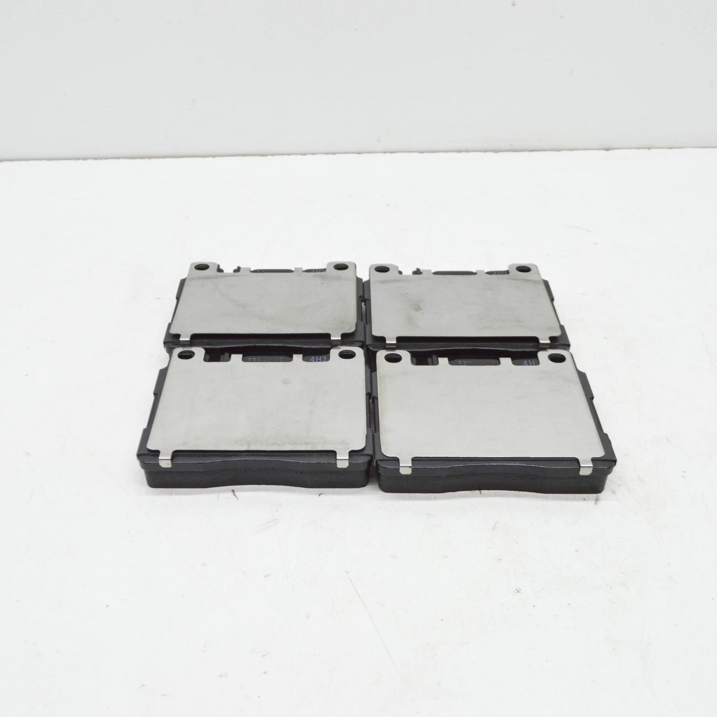 NEW MERCEDES-BENZ S W222 MAYBACH REAR BRAKE PADS SET A0074205120 ORIGINAL