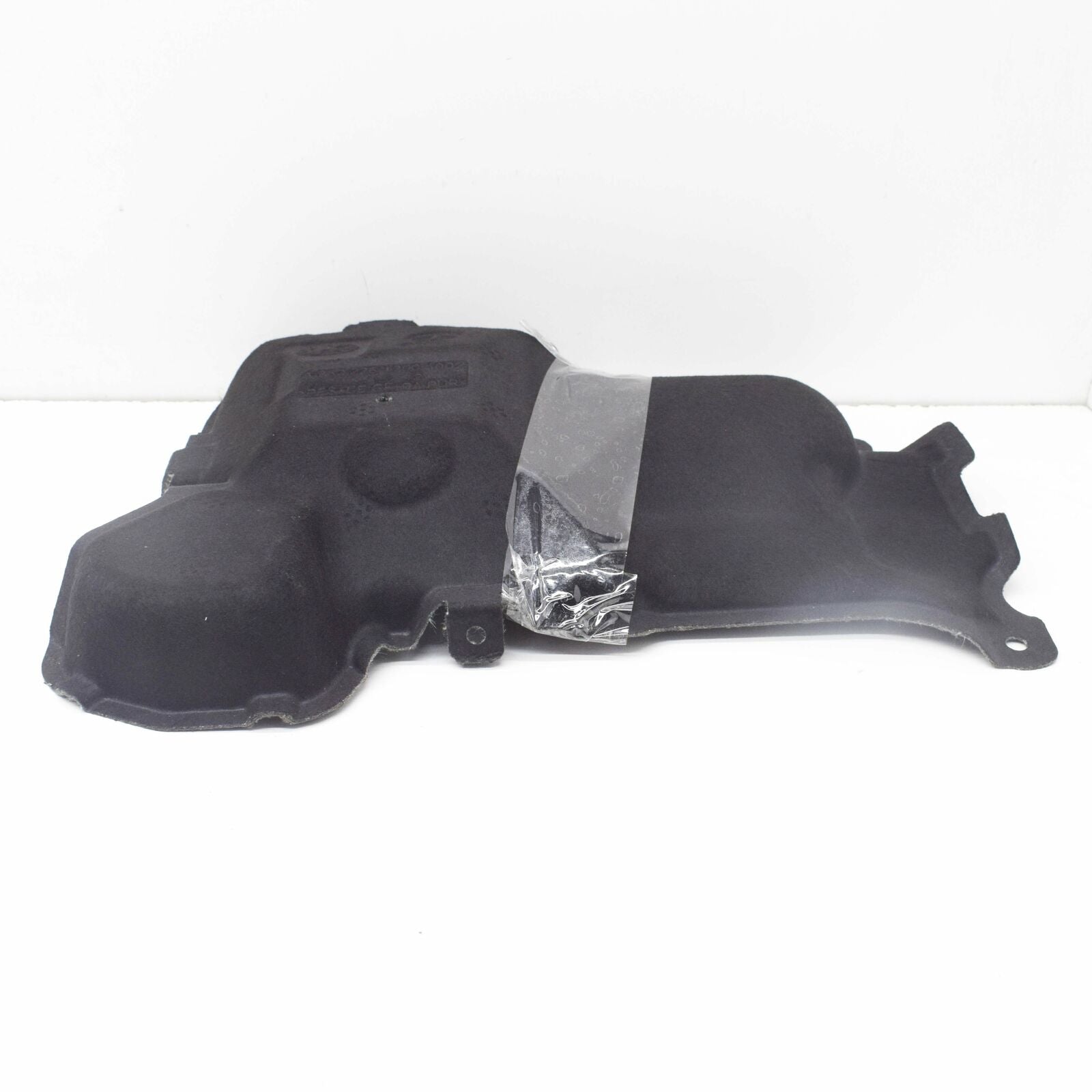 NEW MERCEDES-BENZ CLA COUPE C117 ENGINE SOUNDPROOFING A2822261200 ORIGINAL