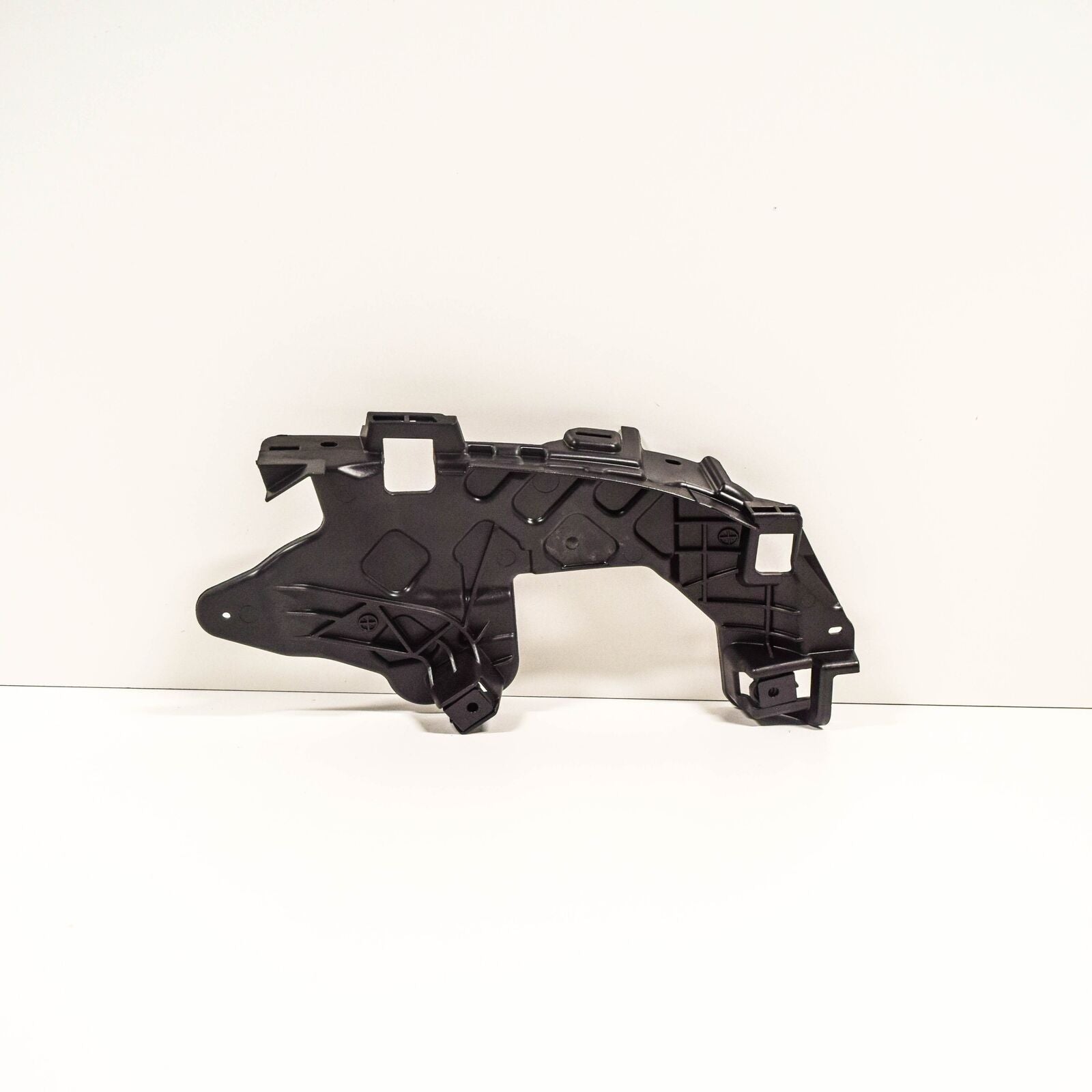 NEW MERCEDES BENZ E W212 REAR RIGHT BUMPER SUPPORT BRACKET A2128855014 ORIGINAL