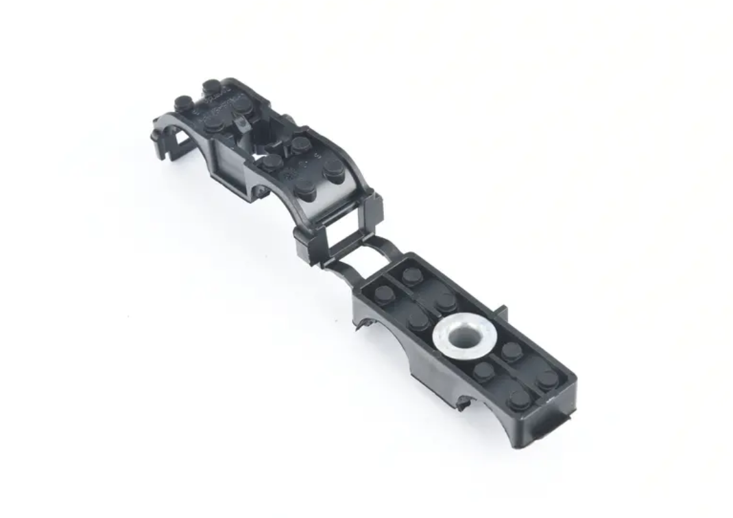 new bmw x6 e71 engine oil cooler line tubing support 17227610261 7610261