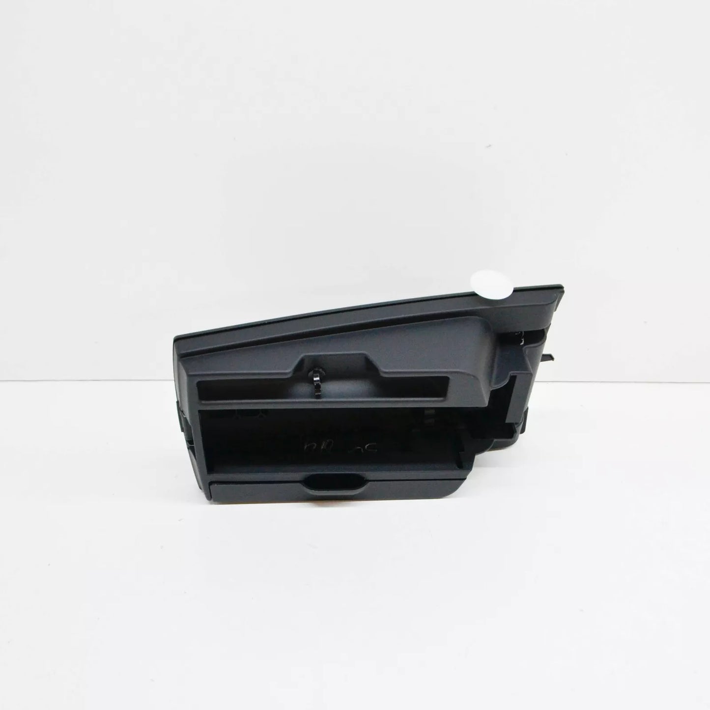 NEW BMW Z4 ROADSTER E85 REAR CENTER CONSOLE FLAP 51466978111 6978111 ORIGINAL