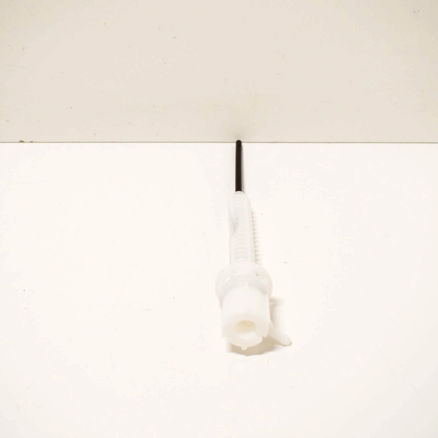 NEW BMW 5 E39 FUEL OFFTAKE 64128386693 8386693 ORIGINAL