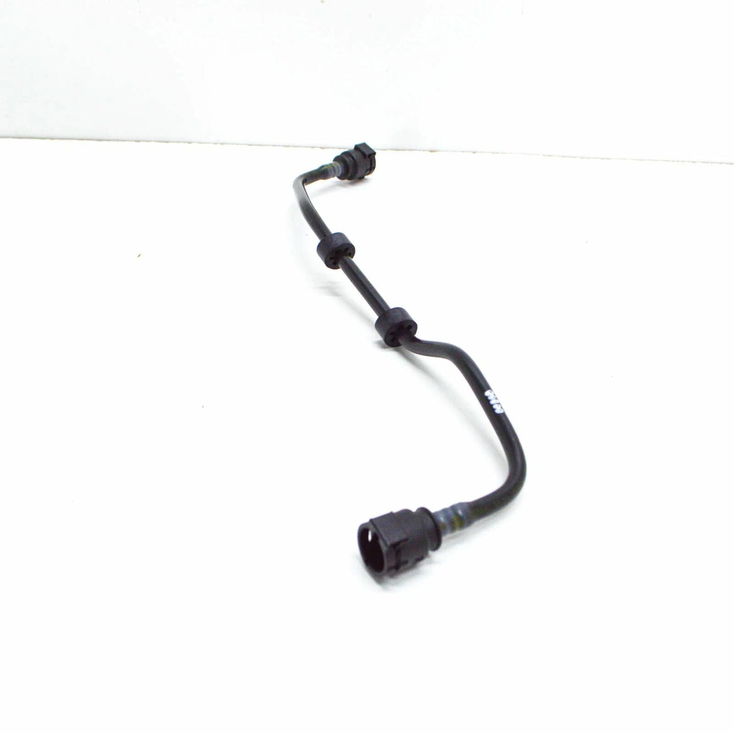 NEW BMW 7 G12 RADIATOR-EXPANSION TANK HOSE 17128602668 ORIGINAL