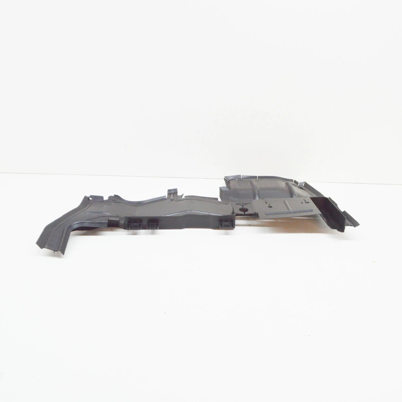 NEW AUDI A6 C7 RADIATOR LEFT AIR GUIDE 4G0121283AA