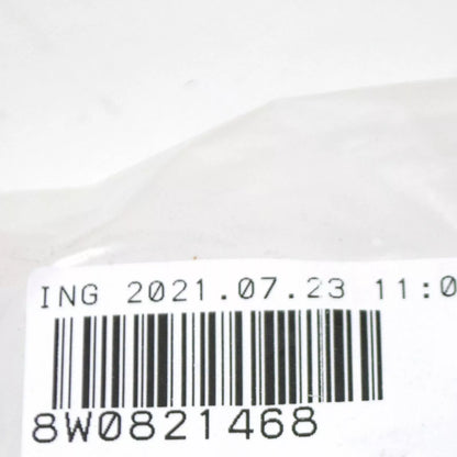 NEW AUDI A4 B9 FRONT RIGHT FENDER HOLDER BRACKET 8W0821468 ORIGINAL