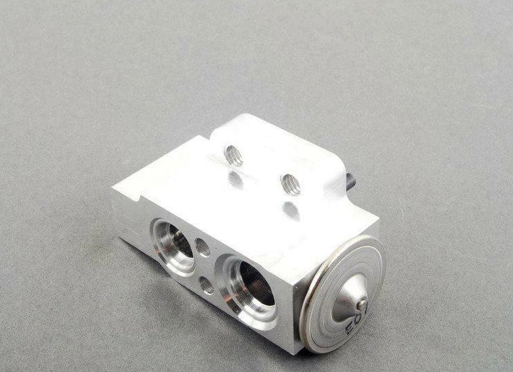 NEW AUDI A3 8P AIR CONDITIONER EXPASION VALVE 1K0820679