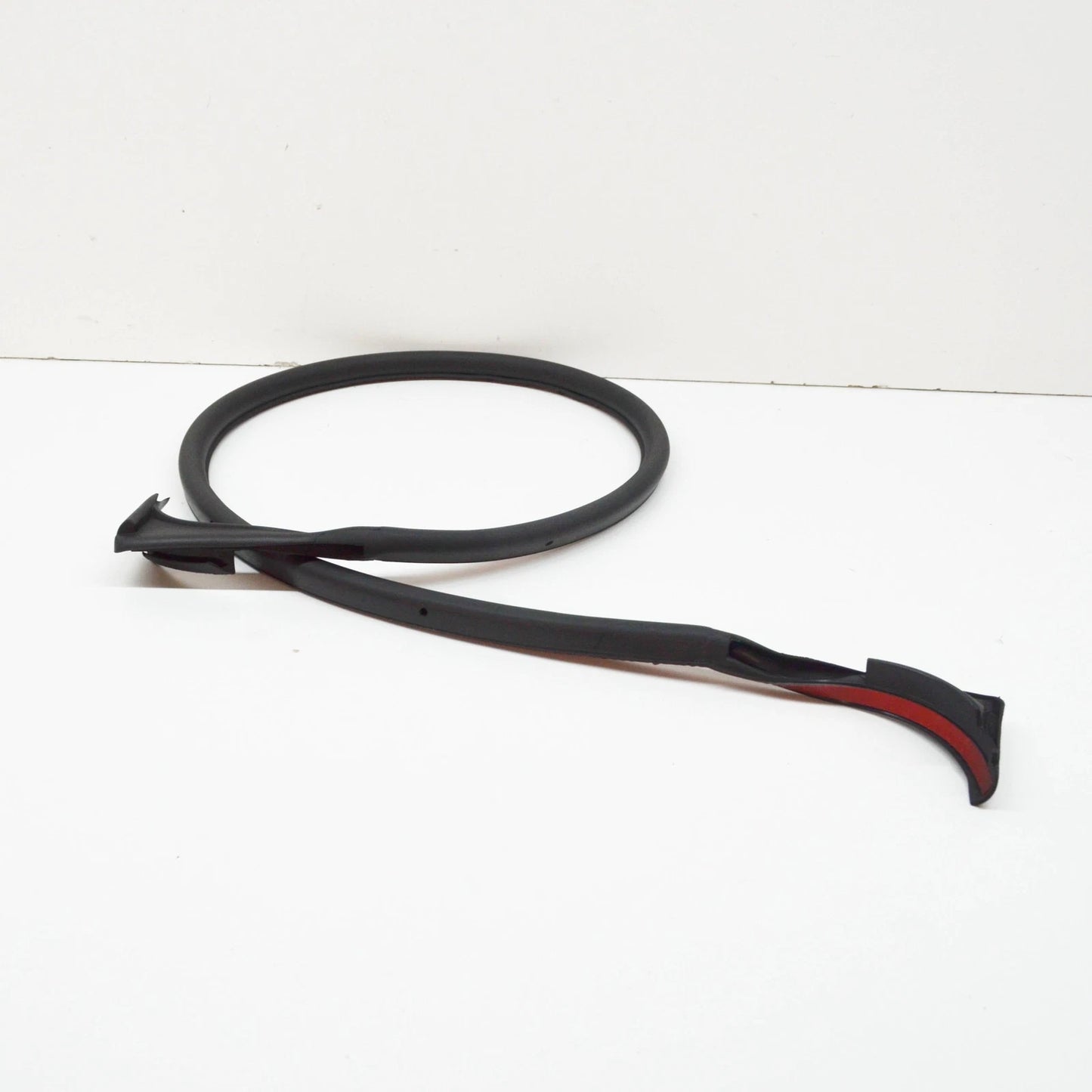 NEW VOLKSWAGEN AMAROK 2H HARDTOP LOWER LOAD FLAP SEAL 2H7829193A