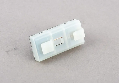 NEW MERCEDES-BENZ E W212 CONNECTOR DISTRIBUTOR BLOCK A0045468440 ORIGINAL