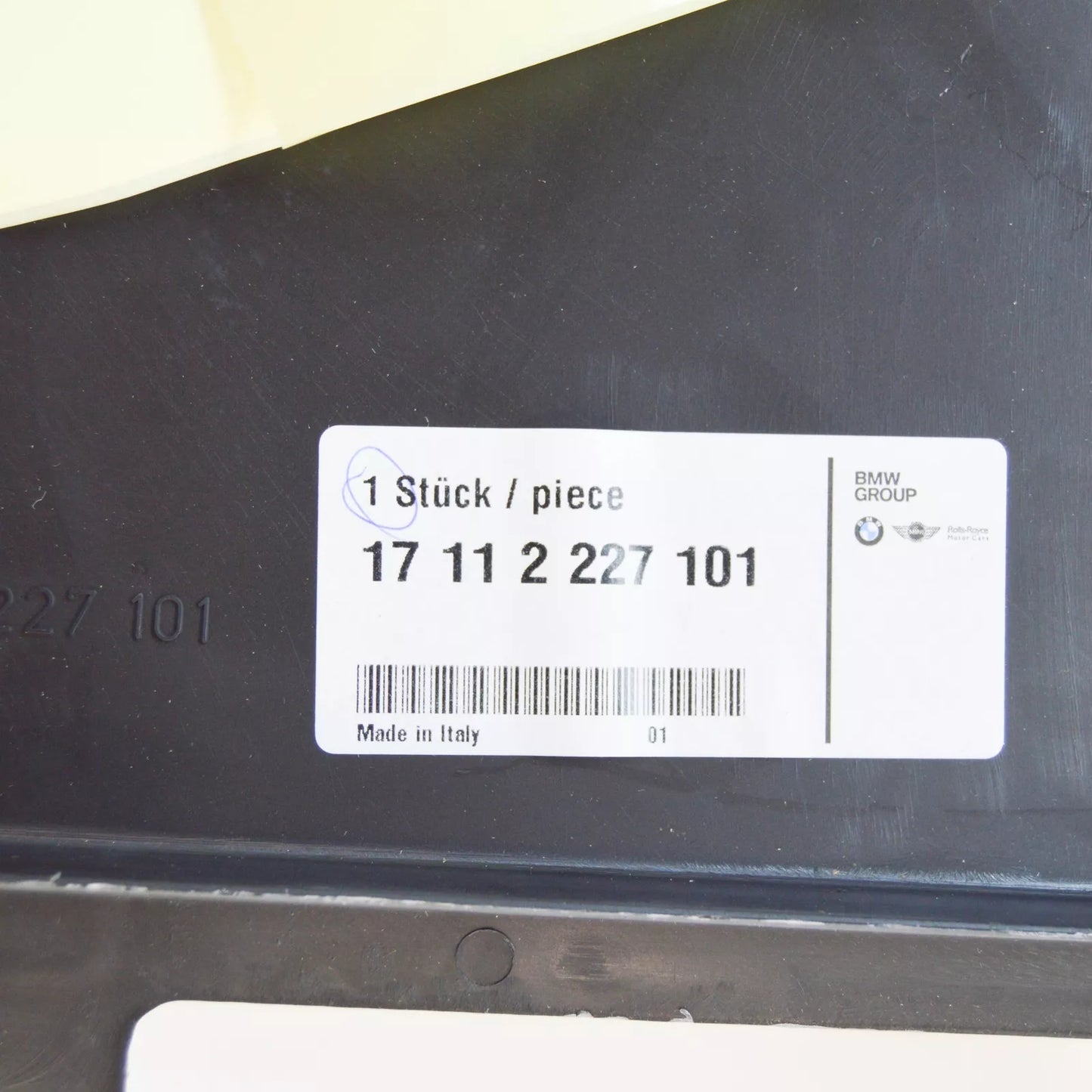 NEW BMW 5 E34 RADIATOR FAN SHROUD 17112227101 2227101 ORIGINAL