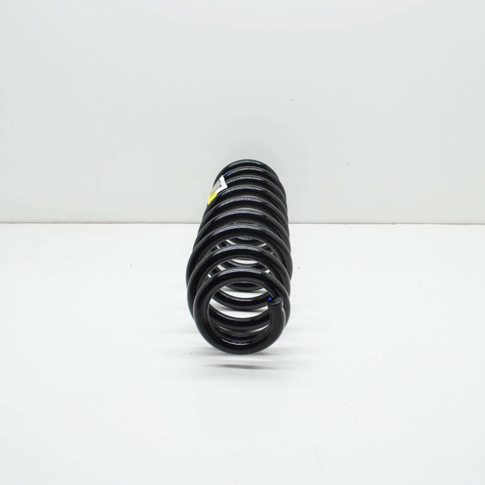 NEW MERCEDES-BENZ GLE W166 FRONT SUSPENSION COIL SPRING A1663211604 ORIGINAL