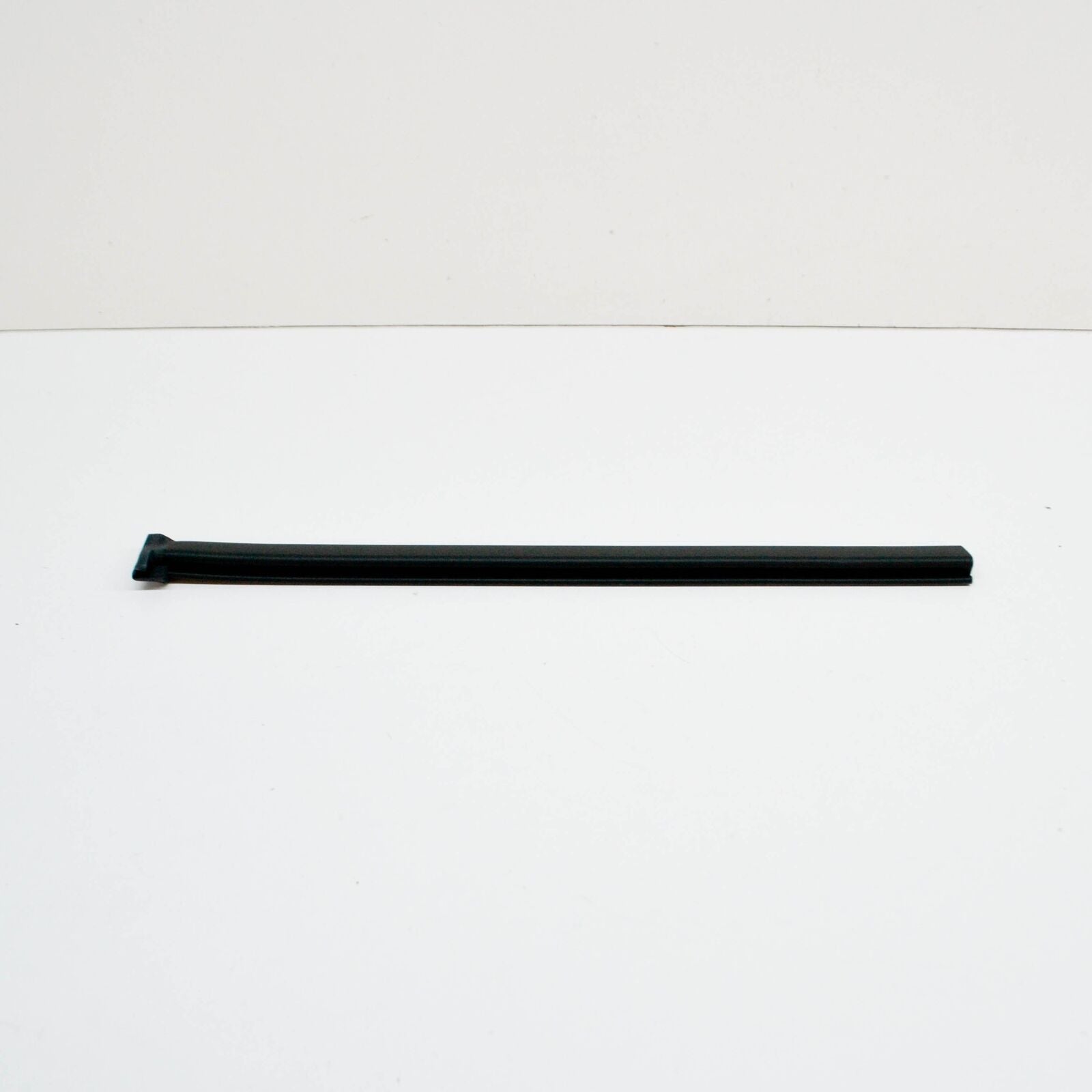 NEW MERCEDES-BENZ CL-CLASS C215 COUPE SEALING FRAME RIGHT A2156700239 ORIGINAL