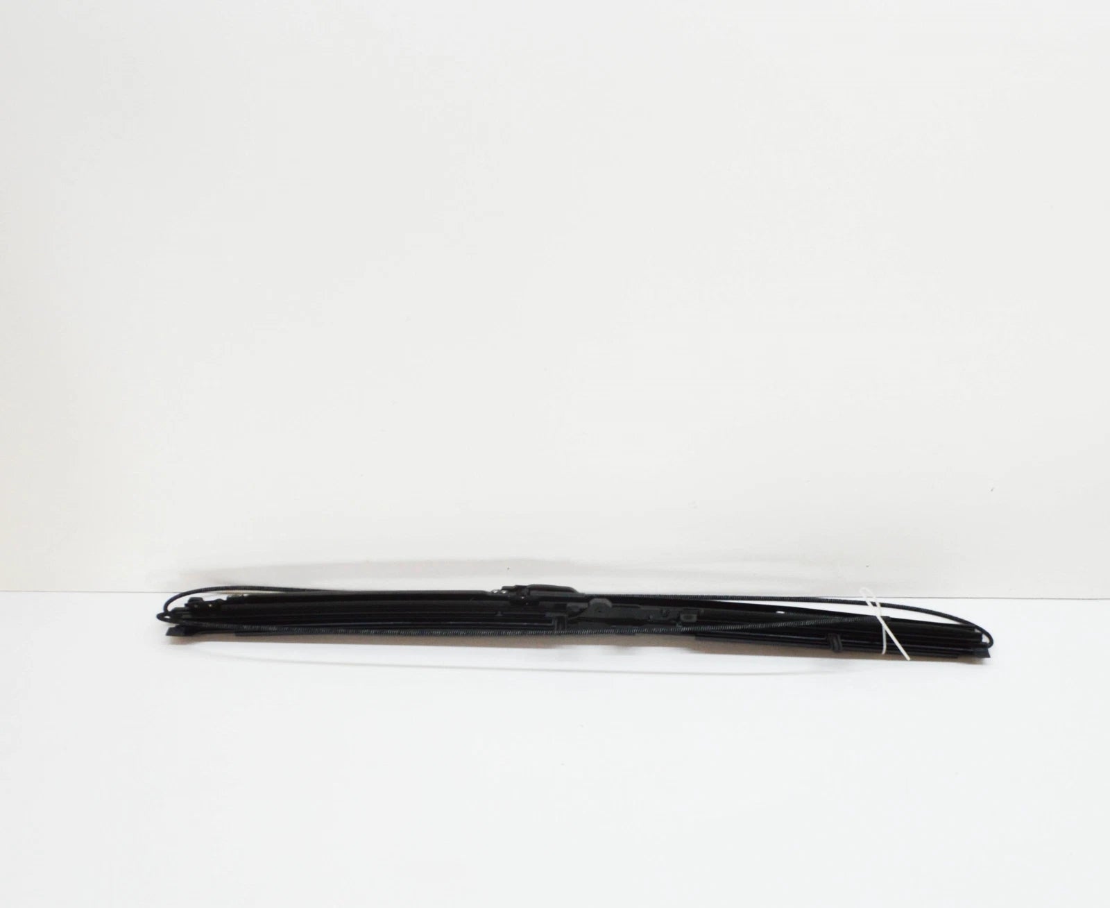 NEW MB C CL203 ROOF RIGHT SUSPENSION CONTROL GUIDE A2037800258 ORIGINAL