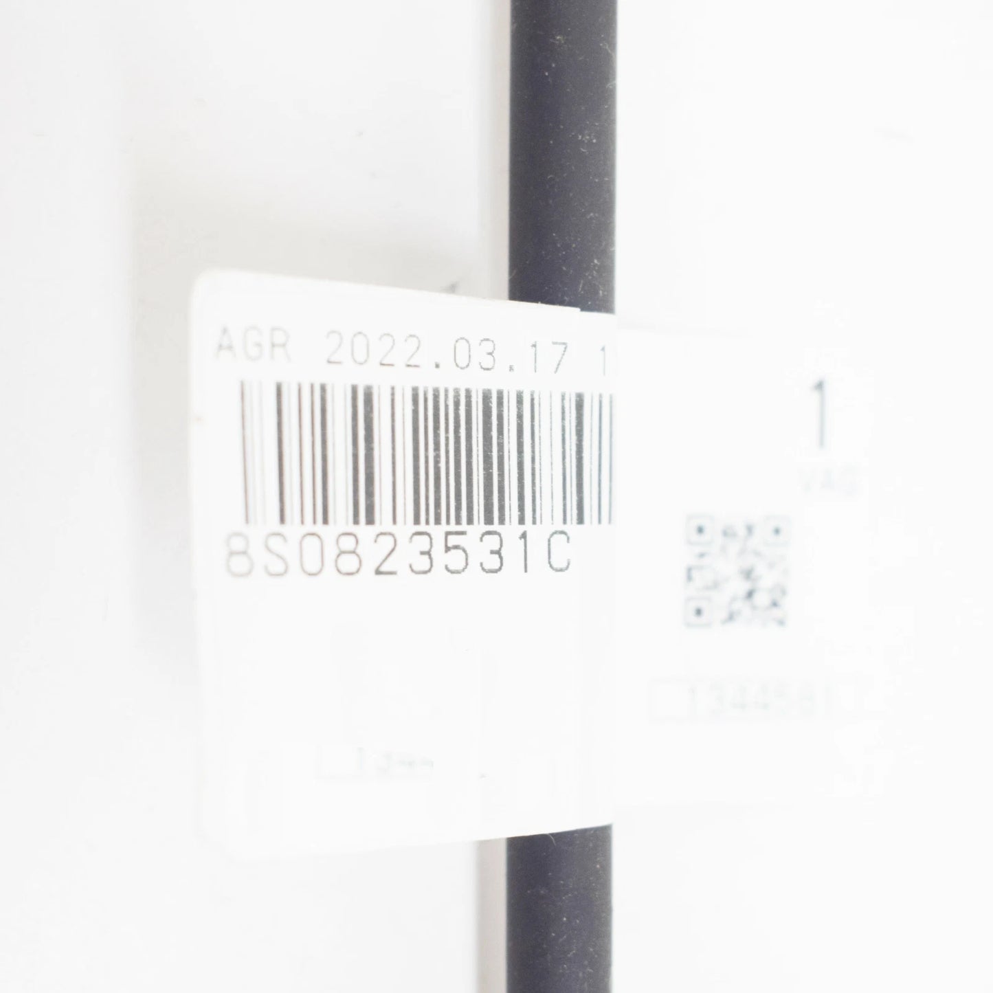 NEW AUDI TT FV MK3 FRONT BONNET CENTER BOWDEN CABLE 8S0823531C ORIGINAL