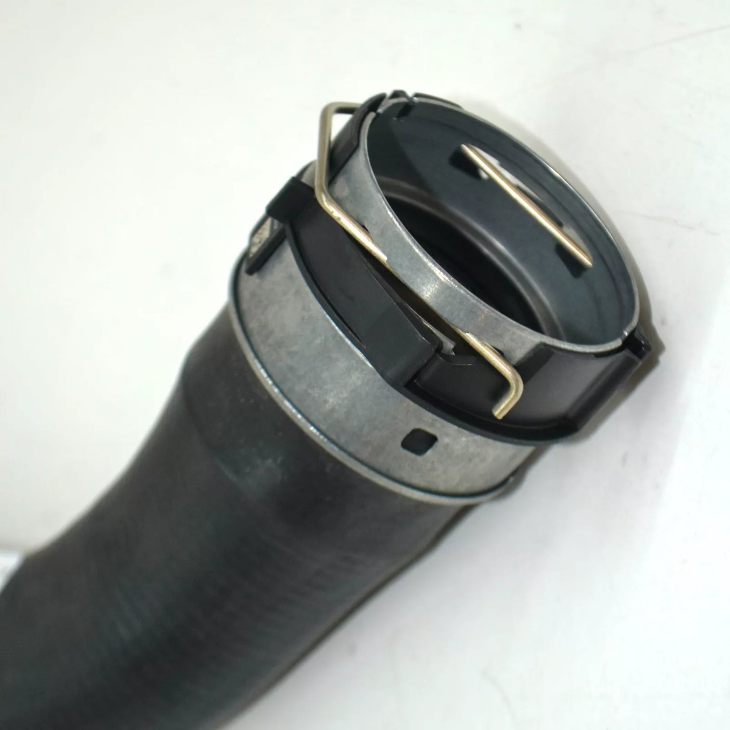 NEW MB GLC COUPE C253 LEFT WATER RADIATOR COOLANT HOSE A2535013782 ORIGINAL