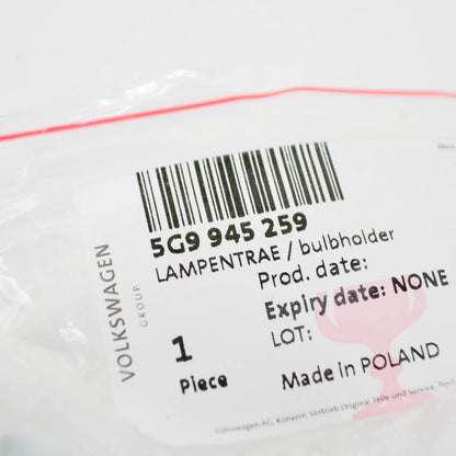 NEW VW GOLF MK7 REAR LEFT BULB HOLDER 5G9945259