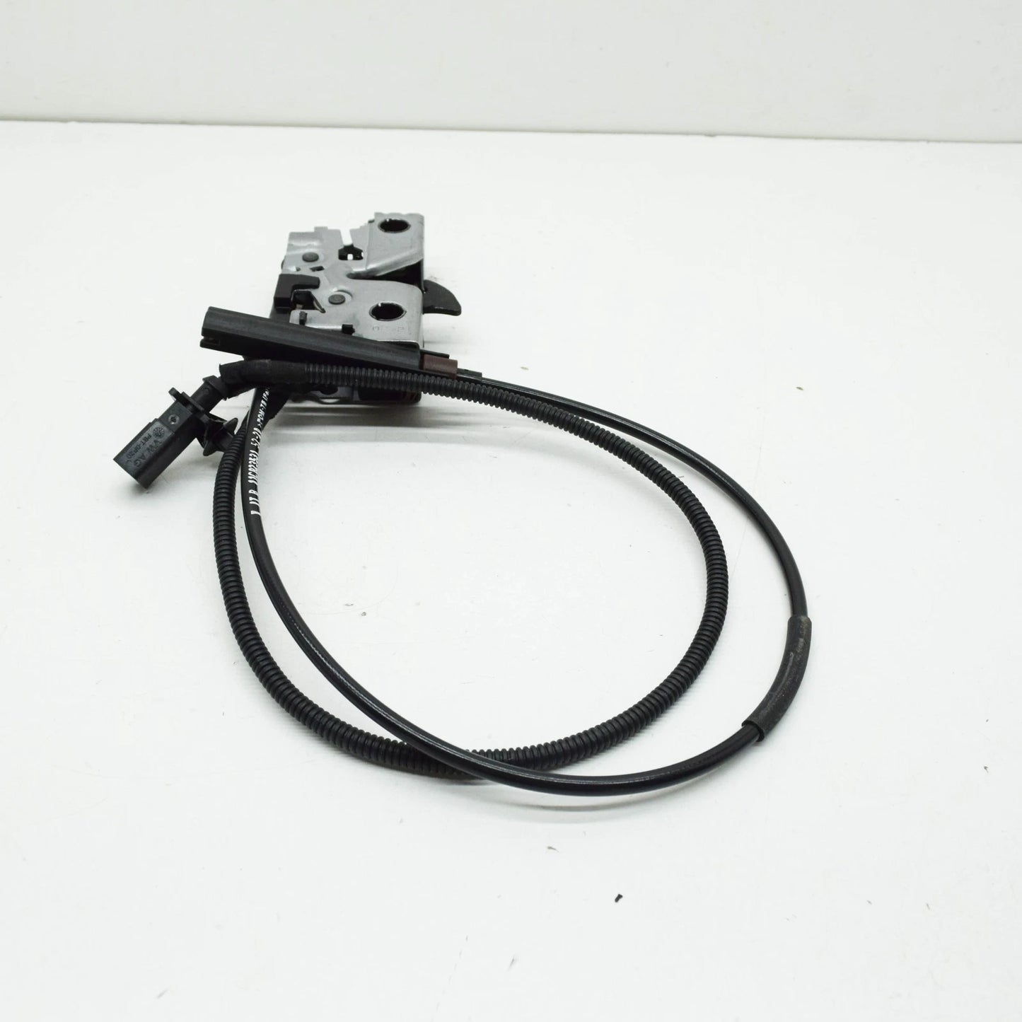 NEW VOLKSWAGEN ID.4 E21FRONT BONNET HOOD LID LOCK RHD 11C823509B ORIGINAL