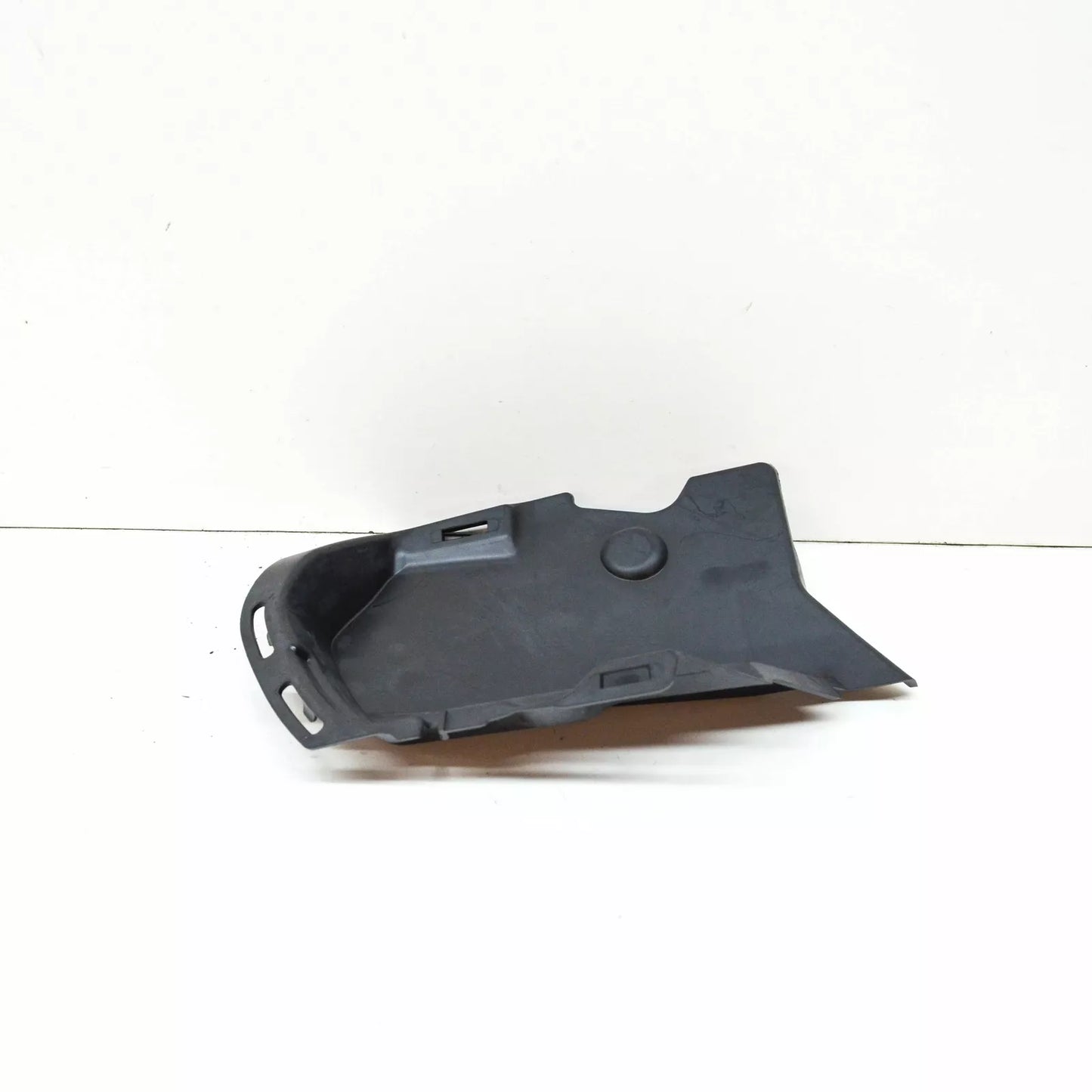 NEW MERCEDES-BENZ GLC X253 FRONT RADIATOR LEFT SIDE AIR DUCT A2538851102