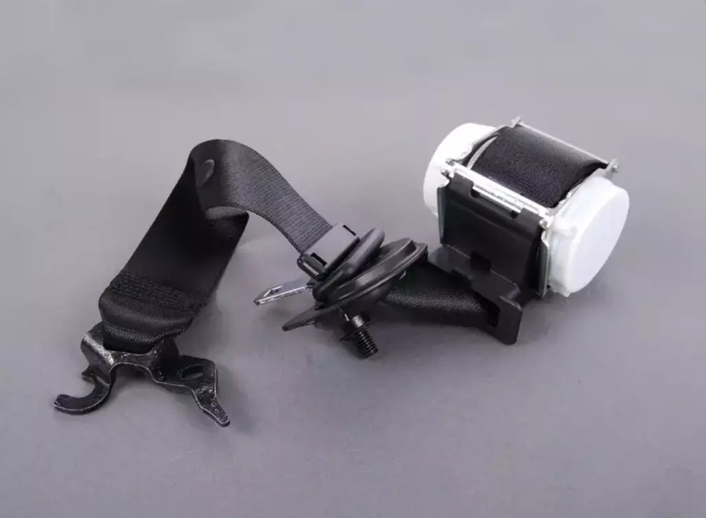 NEW BMW 3 E90 FRONT LEFT SEATBELT 9117219 72119117219 ORIGINAL