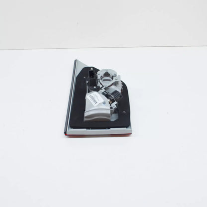 NEW BMW X3 E83 REAR TAILGATE RIGHT TAILLIGHT 63213420206 3420206 ORIGINAL