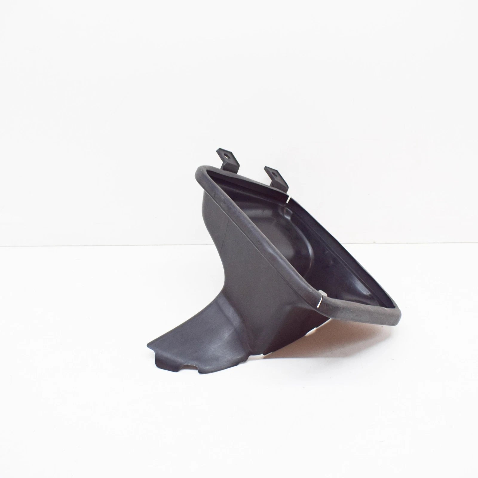 NEW BMW X3 F25 RADIATOR RIGHT AIR DUCT 51747338578 7338578 2015 ORIGINAL