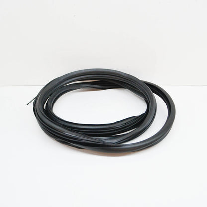 NEW MERCEDES-BENZ VITO W639 REAR VENTILATOR WINDOWS SEAL A6396712720 ORIGINAL