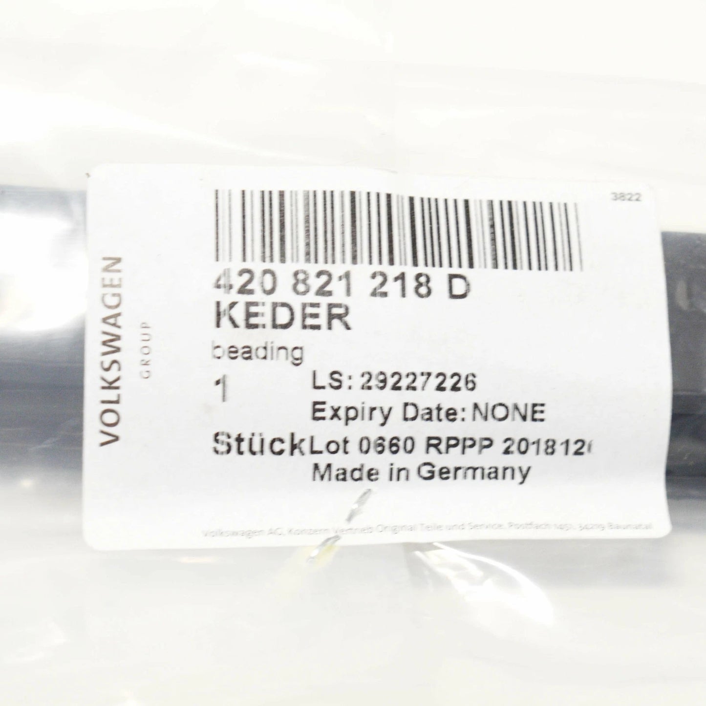 NEW AUDI R8 4S FRONT WING RIGHT BEADING 420821218D