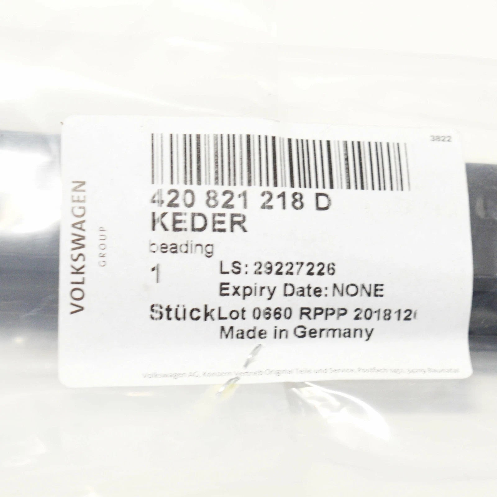 NEW AUDI R8 4S FRONT WING RIGHT BEADING 420821218D