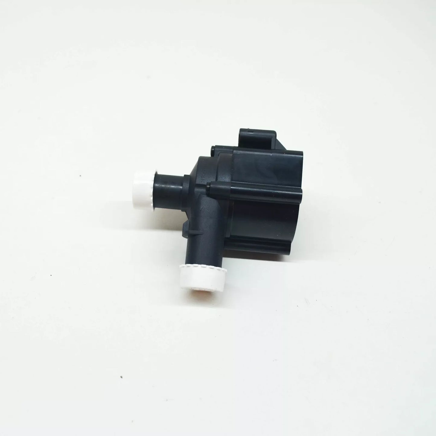 NEW VOLKSWAGEN BEETLE A5 COOLANT PUMP 06H121601M
