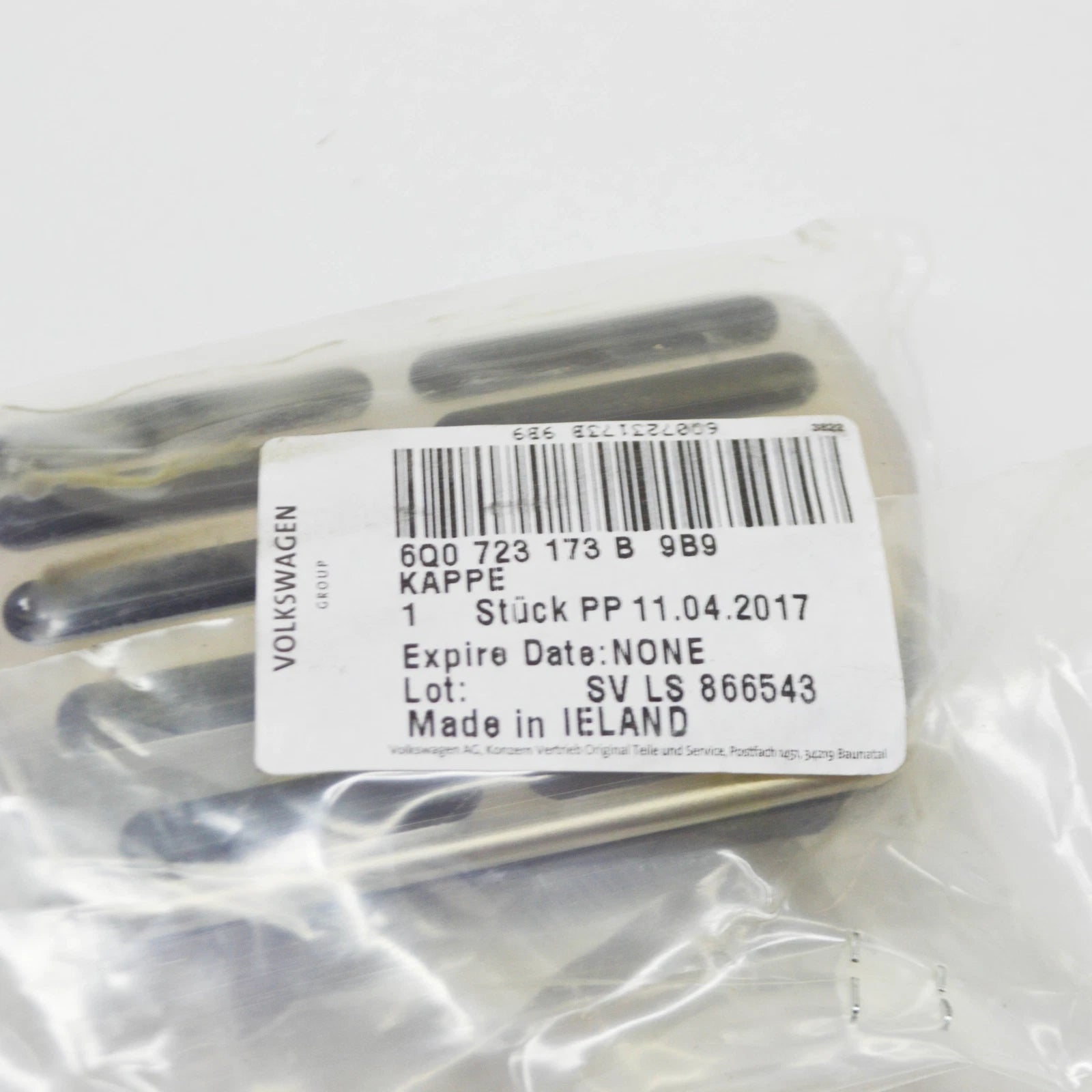 NEW VOLKSWAGEN AMAROK 2H BRAKE PEDAL COVER 6Q0723173B 9B9 6Q0723173B9B9 ORIGINAL