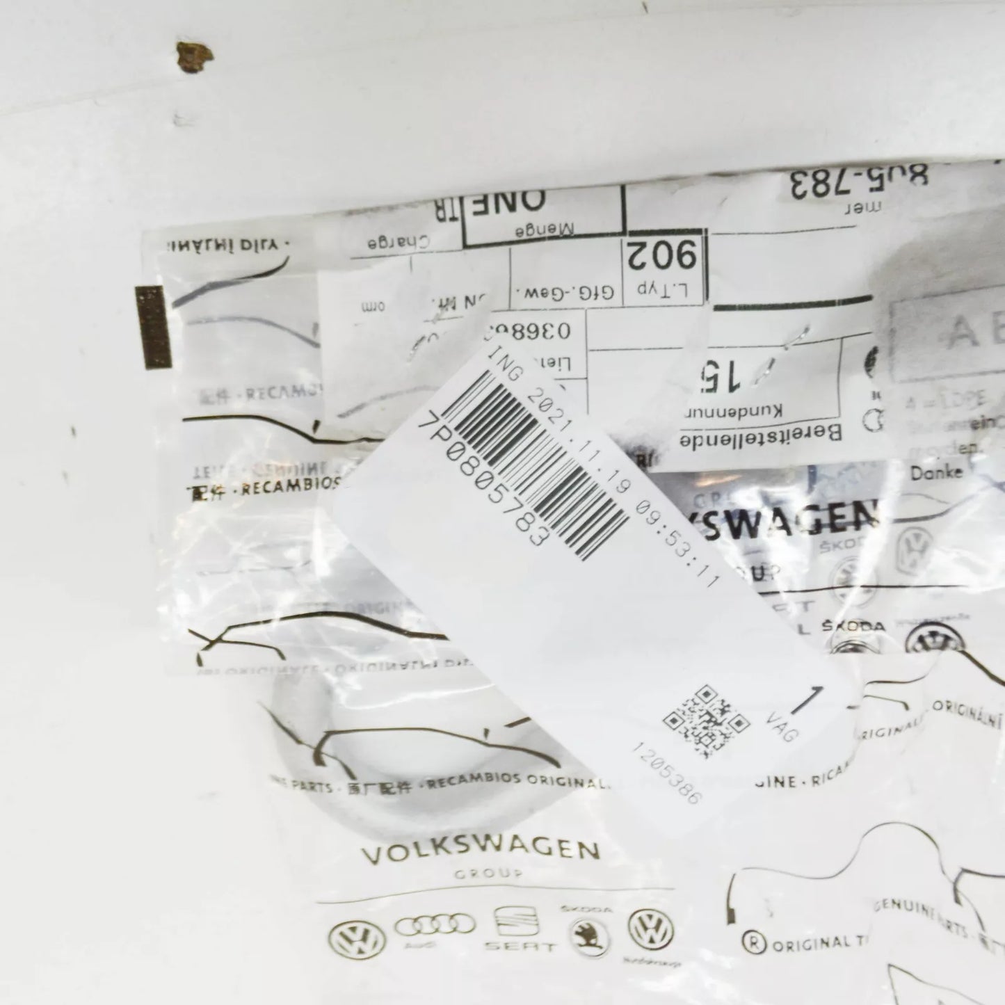 NEW VOLKSWAGEN TOUAREG 7P TOW HITCH 7P0805783