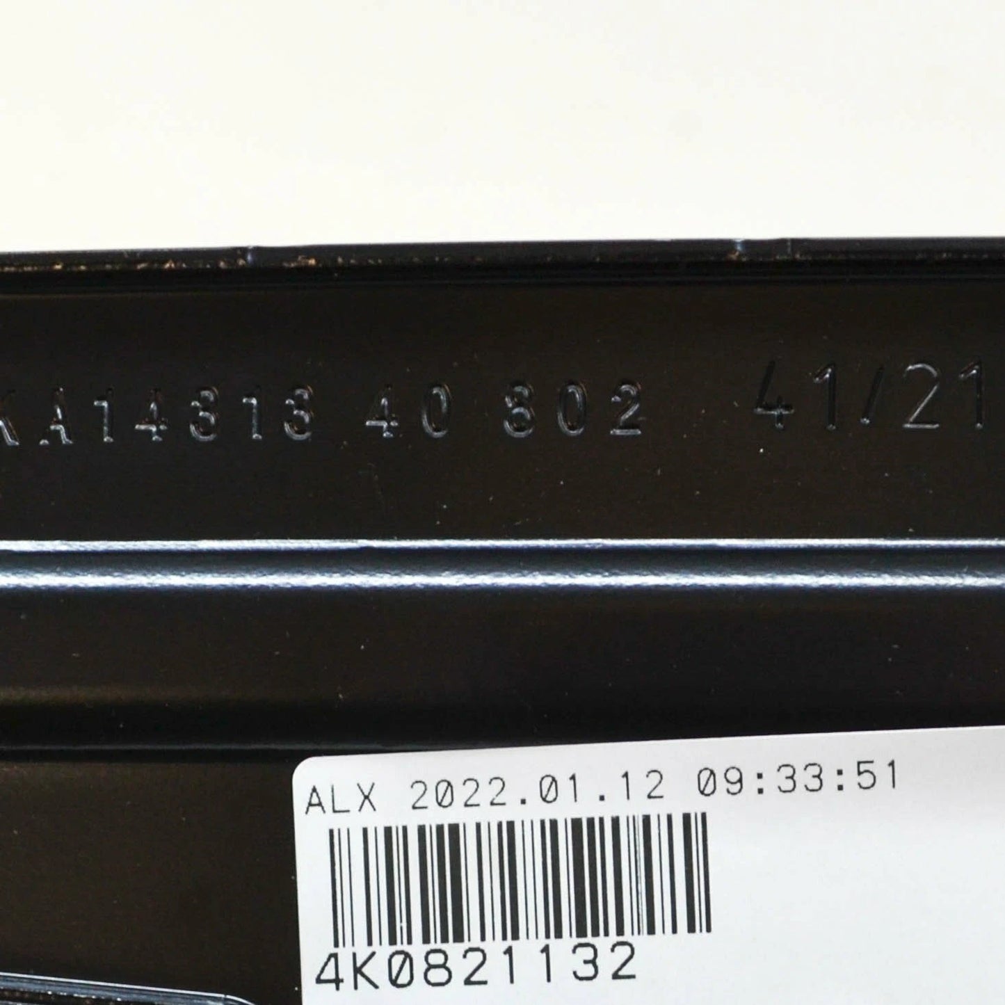 NEW AUDI A6 C8 FRONT RIGHT FENDER HOLDER BRACE 4K0821132